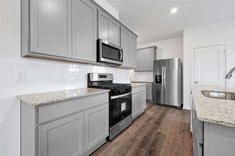 3938 Windy Whisper Dr in Brookshire, TX - Building Photo - Building Photo