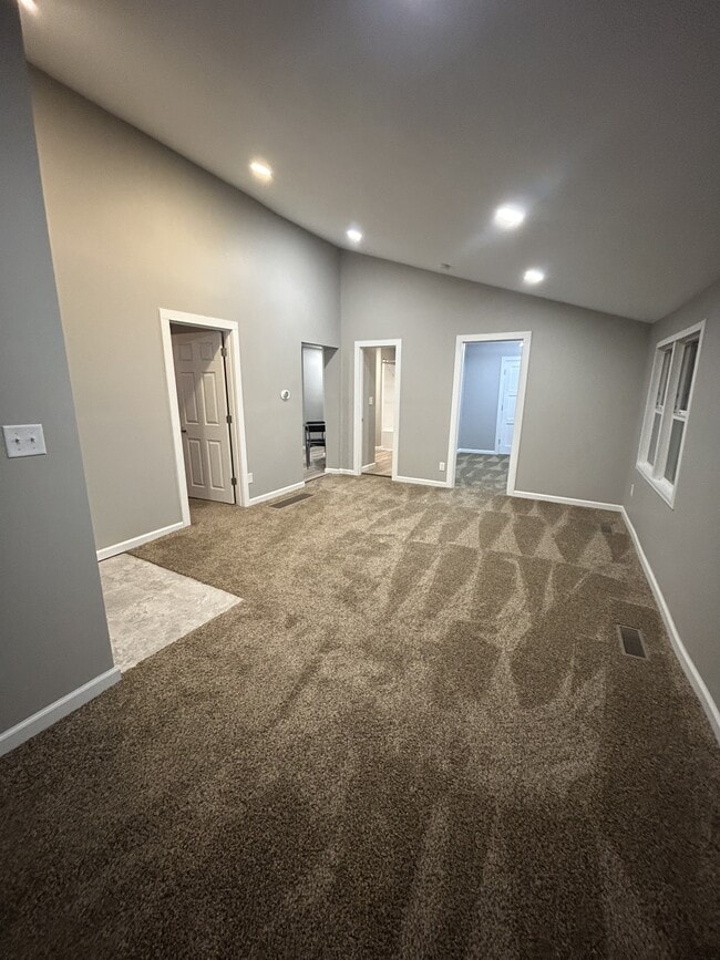 207 Hamilton St in Pekin, IL - Building Photo - Building Photo