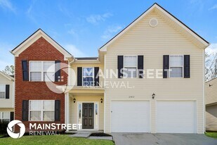 2403 Brookgate Way in Ellenwood, GA - Building Photo