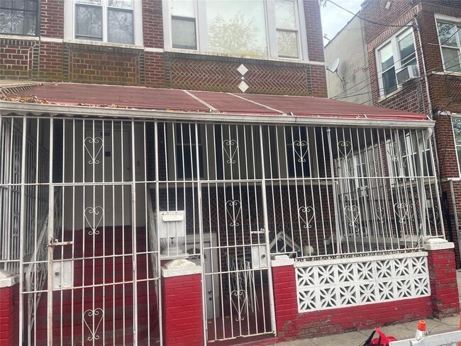 property at 442 Amboy St
