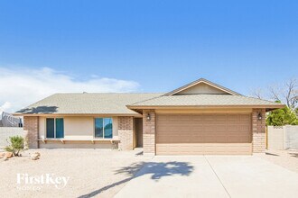 17635 N 33rd Ln in Phoenix, AZ - Building Photo - Building Photo