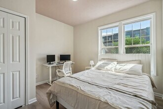 2808 Colfax Ave South in Minneapolis, MN - Building Photo - Building Photo