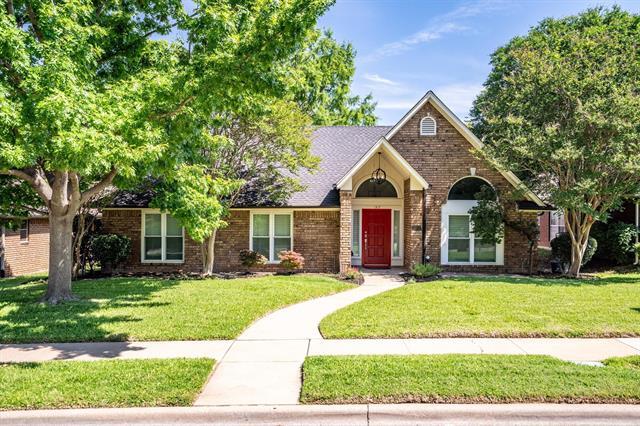 property at 1317 Royal Palm Ln