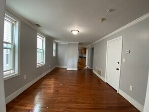 72 Thornton St, Unit 2 in Revere, MA - Building Photo - Building Photo