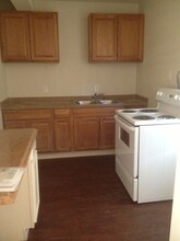 212 Marietta St in Denton, TX - Building Photo - Building Photo