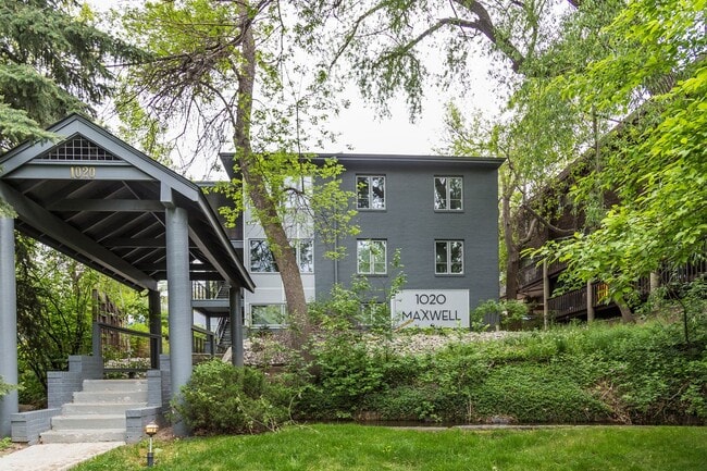 property at 1020 Maxwell Ave