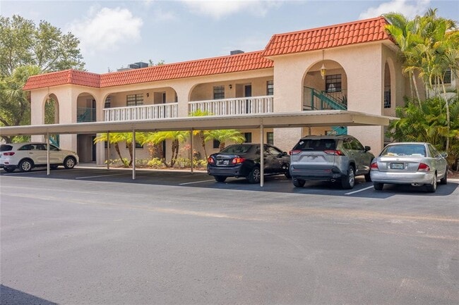 property at 1753 Belleair Forest Dr