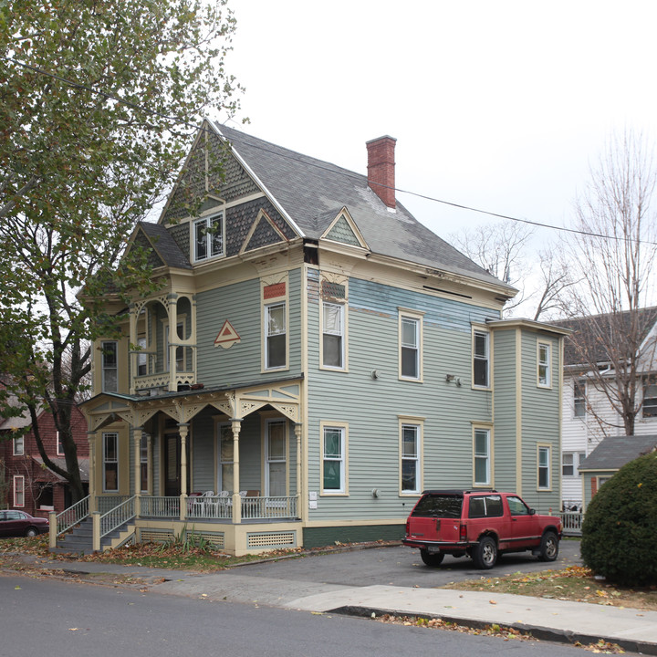 87 Pearl St in Kingston, NY - Building Photo