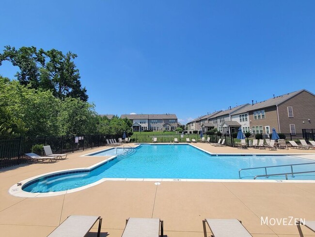 104 Brier Crossings Loop in Durham, NC - Building Photo - Building Photo