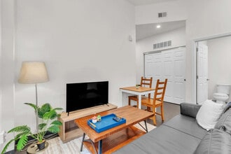 800 Penn Ave, Unit SI ID1382975P in Pittsburgh, PA - Building Photo - Building Photo