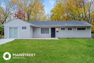 10806 Bristol Terrace in Kansas City, MO - Building Photo