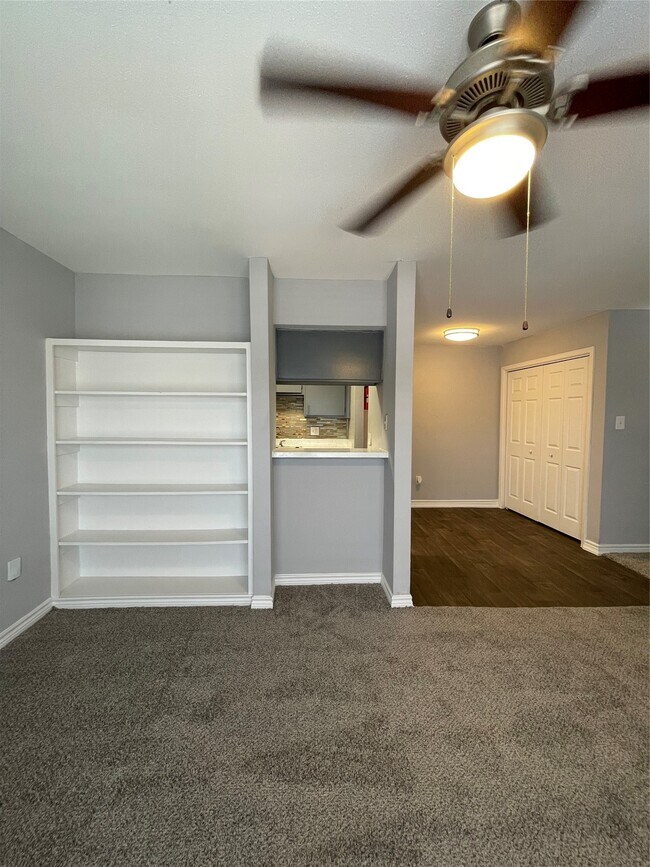 16414 Stuebner Airline Rd in Spring, TX - Building Photo - Building Photo