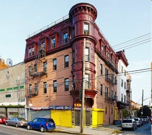 2883 Atlantic Ave in Brooklyn, NY - Foto de edificio