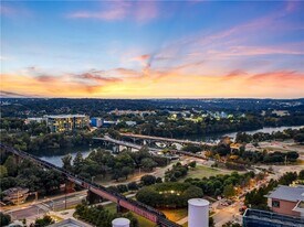222 West Ave in Austin, TX - Building Photo