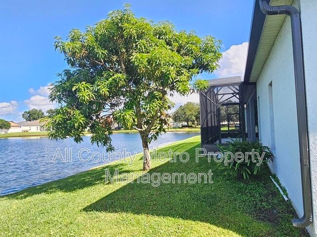 3807 Wood Thrush Dr in Kissimmee, FL - Building Photo - Building Photo