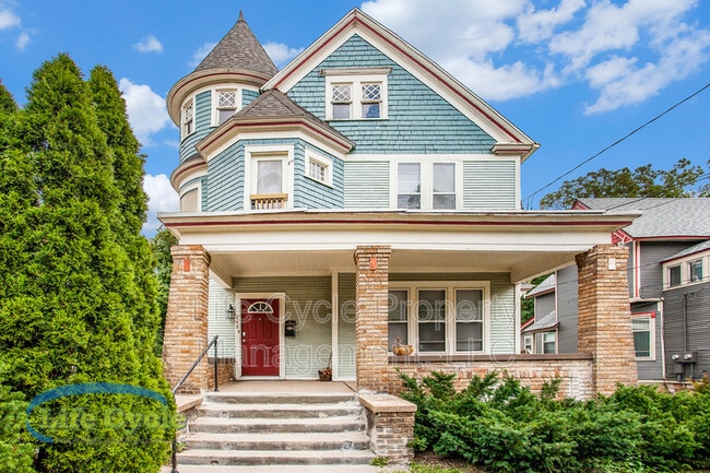 property at 248 Henry Ave SE