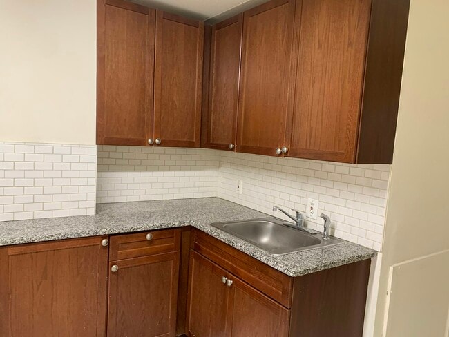 2538 Amber St in Philadelphia, PA - Building Photo - Building Photo