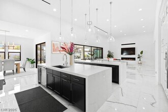 4315 N Dapple Gray Rd in Las Vegas, NV - Building Photo - Building Photo