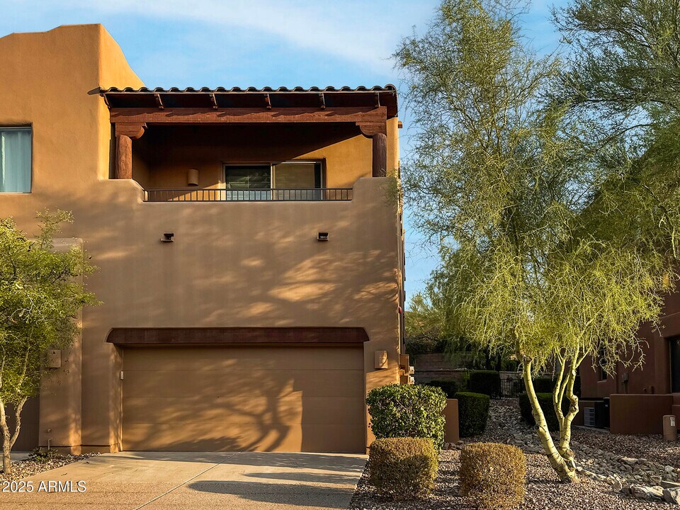 13600 N Fountain Hills Blvd in Fountain Hills, AZ - Building Photo