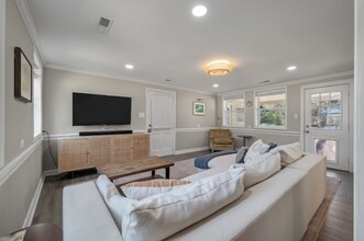 1 Paula Dr in Charleston, SC - Foto de edificio - Building Photo