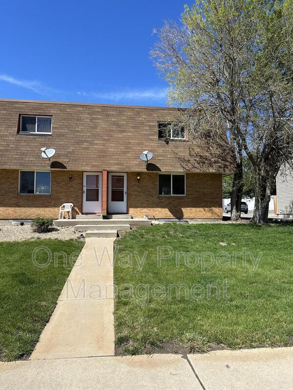 property at 2423 W 27th St