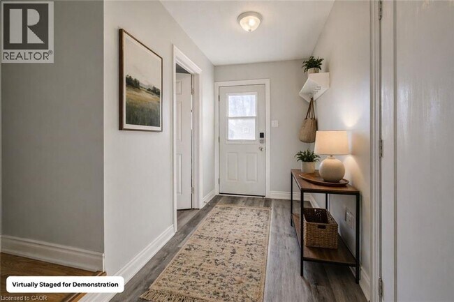 80 Heiman St in Kitchener, ON - Building Photo - Building Photo