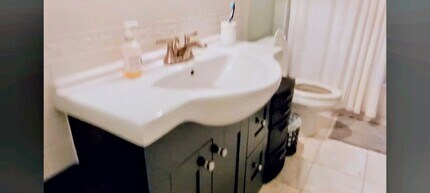 186 St Paul St in Brookline, MA - Building Photo - Building Photo