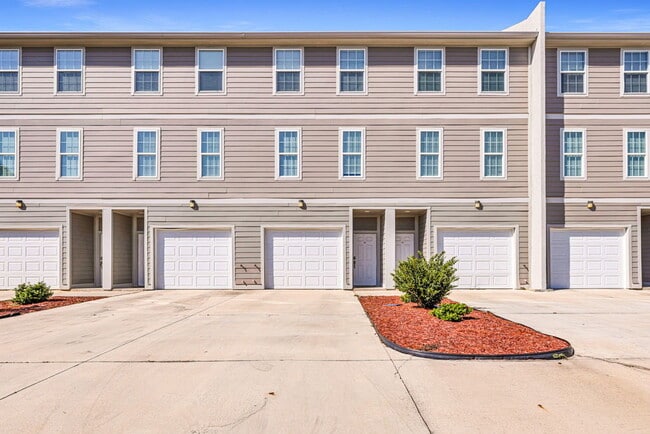 property at 107 E Orchard Loop