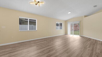 12923 Fieldmoor Ct in Riverview, FL - Building Photo - Building Photo