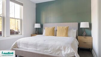 6025 Riverview Rd SE in Mableton, GA - Building Photo