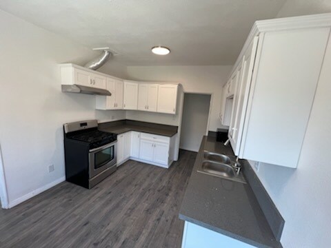 6090 Saturn St, Unit 2 in Los Angeles, CA - Building Photo