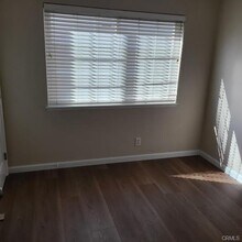 25151 Costeau St in Laguna Hills, CA - Building Photo - Building Photo