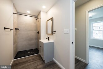 14 S 4th Ave in Royersford, PA - Building Photo - Building Photo