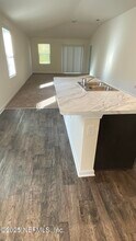 5780 Calvary Dr in Jacksonville, FL - Building Photo - Building Photo