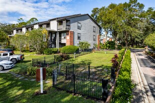 Glades in Altamonte Springs, FL - Building Photo