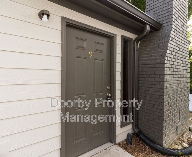 property at 18 S Germantown Rd