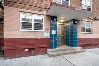 10809 159th St in Jamaica, NY - Building Photo - Building Photo