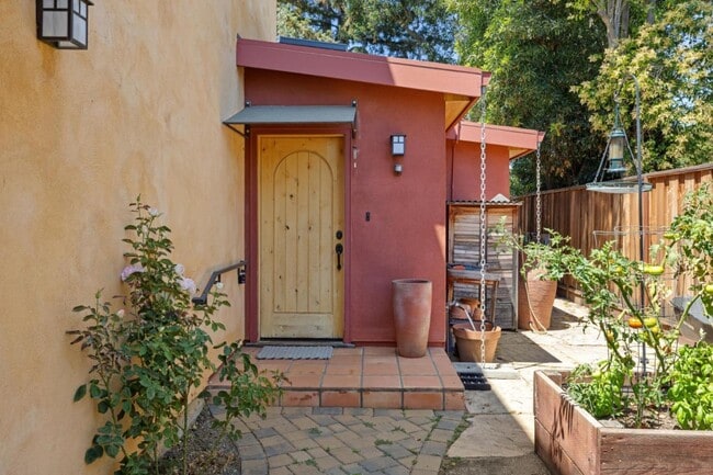 property at 4135 Maybell Way