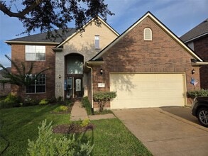 42 Atascadero Dr in Manvel, TX - Building Photo - Building Photo