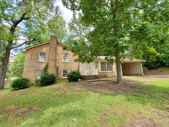 property at 705 Buena Vista Dr