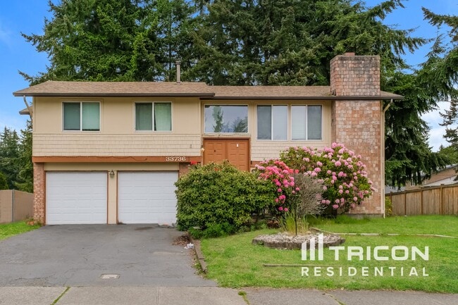 property at 33736 37th Pl SW
