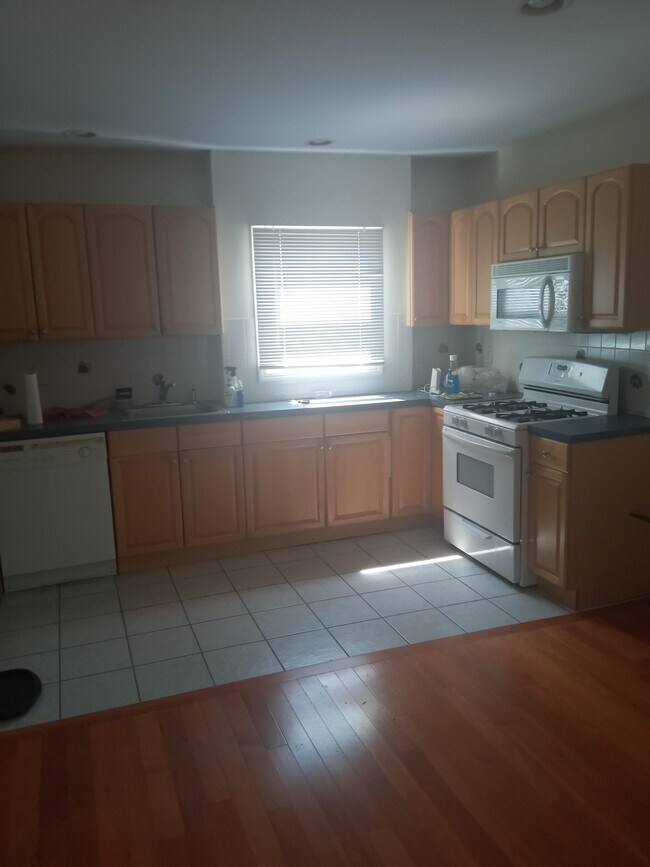 18 Greenwich Ave Apartments and Nearby Greenwich Apartments For Rent Greenwich, CT