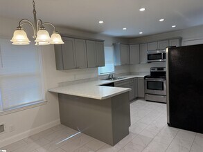 320 Elaine Ave in Taylors, SC - Building Photo - Building Photo