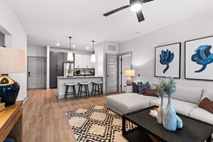 Annondale on Santa Fe in Fayetteville, NC - Building Photo