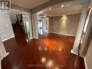 54 Kindy St in Markham, ON - Building Photo - Building Photo