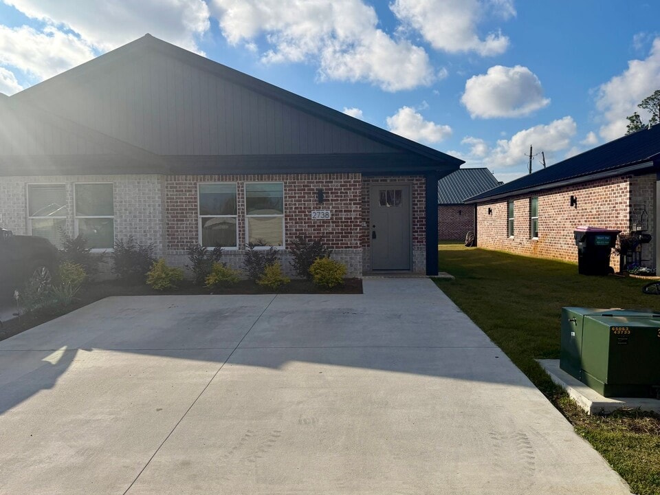 2738 Usery Rd in Panama City, FL - Building Photo