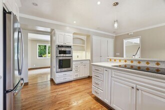 12456 Newport Ct in Saratoga, CA - Building Photo - Building Photo