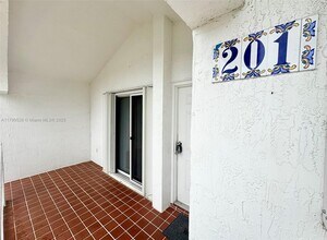 7640 SW 153rd Ct in Miami, FL - Building Photo - Building Photo