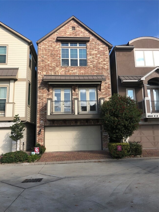property at 8406 Oak Leaf Point Dr