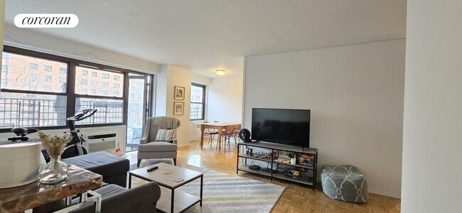 property at 175 W 90th St